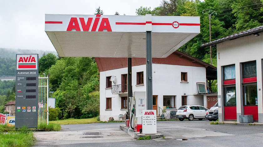 Avia - Poizat - Le poizat - 01100.fr